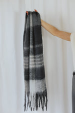 Cozy Scarf - Grey