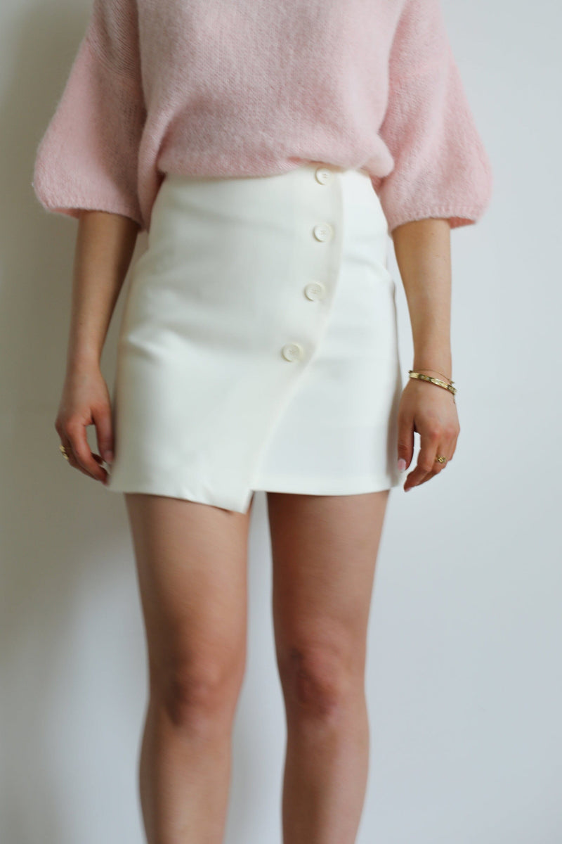 Marta Skirt - White
LA V STORE