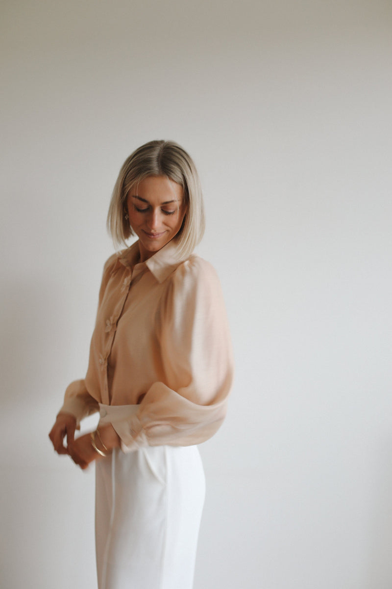 Violet Blouse - Pink 
LA V STORE