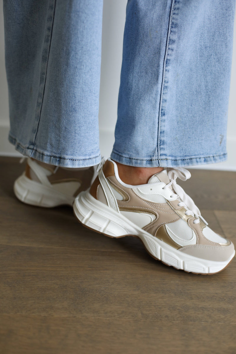 Mila Sneaker  Beige 
LA V STORE