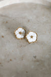 Flower Earrings - Gold 
LA V STORE