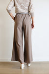 Nova Trousers - Taupe 
LA V STORE